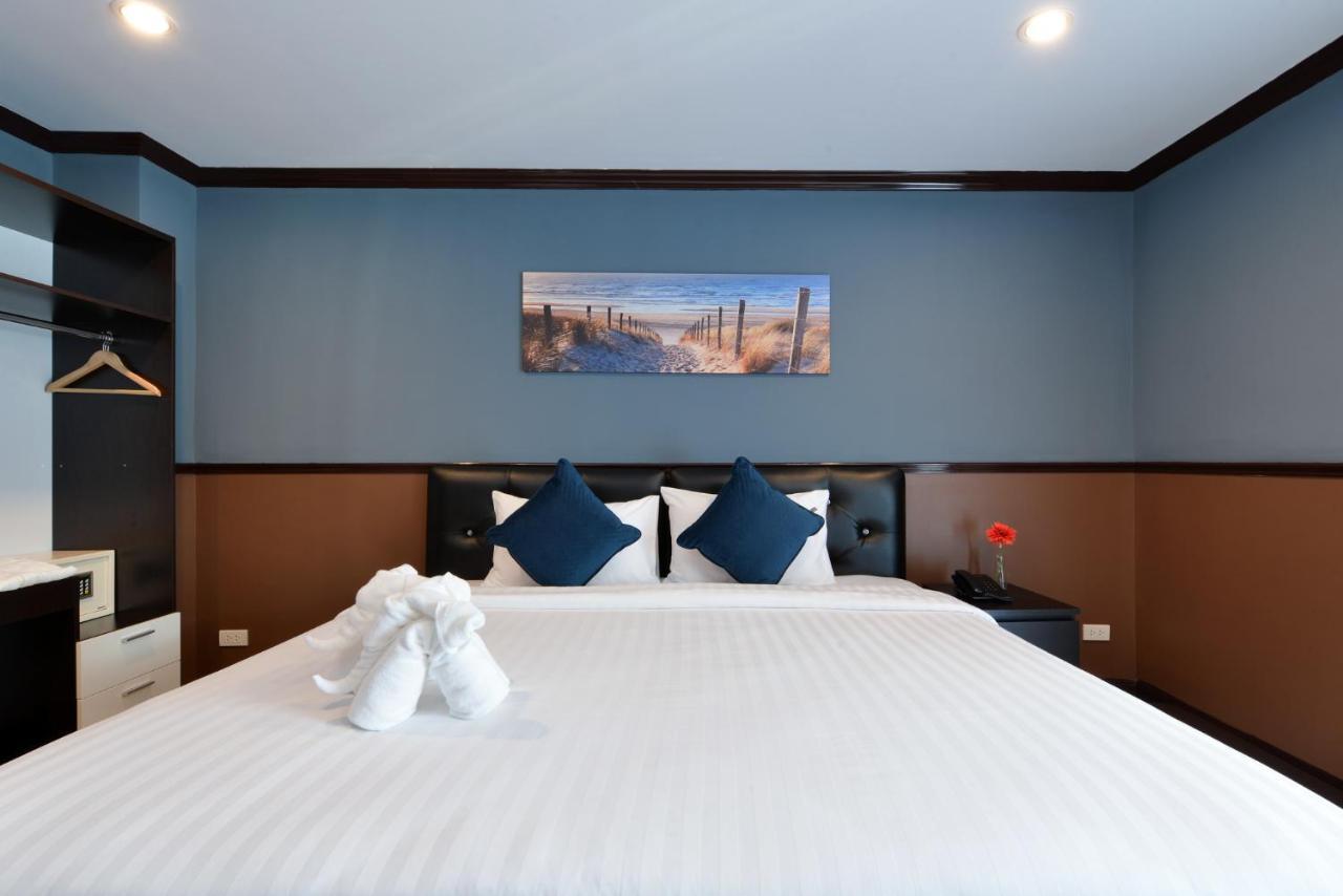 The Breton Hotel Media Бангкок Екстер'єр фото